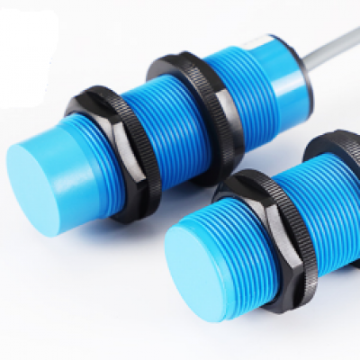 AC M30 两线电容式接近开关 SCF20P-M30P-GGO-2M