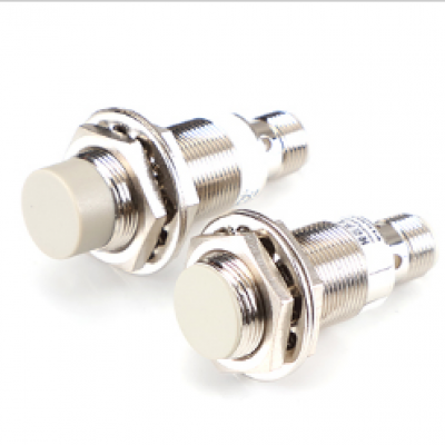 M18-M12-50mm圆柱标准型接近开关接头式SIF02-M18-APO-S12